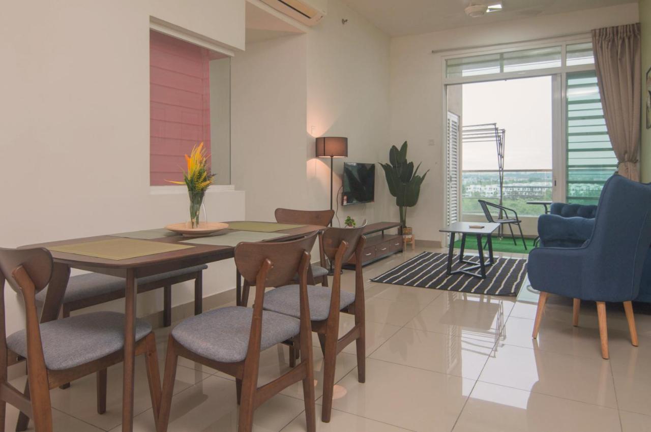 Mutiara Ville Cyberjaya By Idealhub Exterior foto